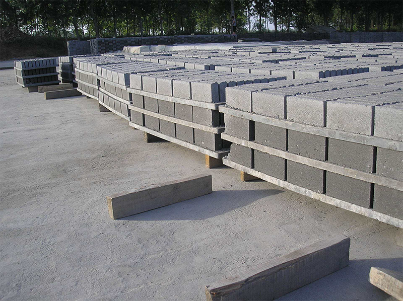 <a href=http://www.fmhorg.cn/ target=_blank class=infotextkey>空心磚托板</a>